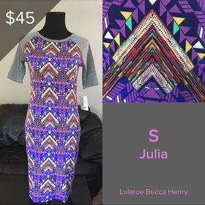 Small Lularoe Julia